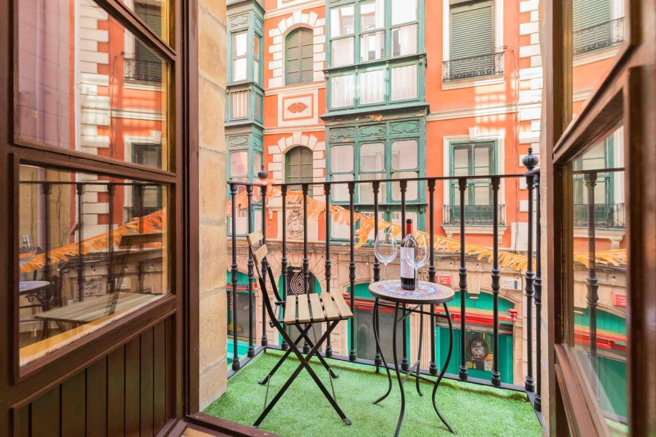 Bilbao Chic Barrena Old Town Lägenhet Exteriör bild